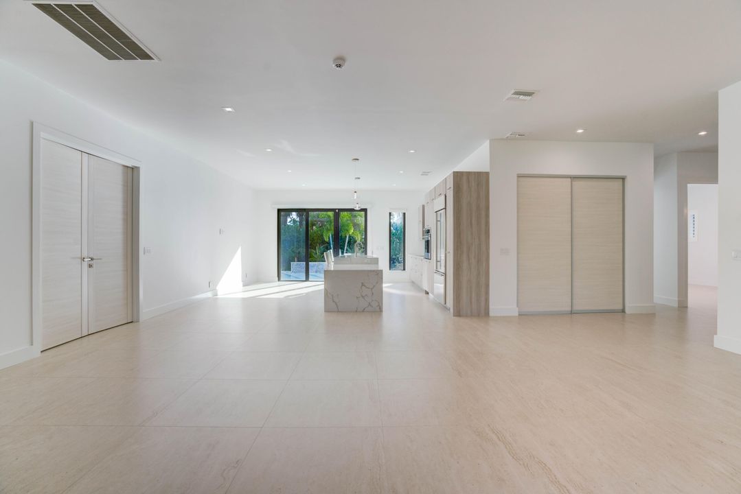 For Sale: $1,600,000 (4 beds, 3 baths, 2723 Square Feet)