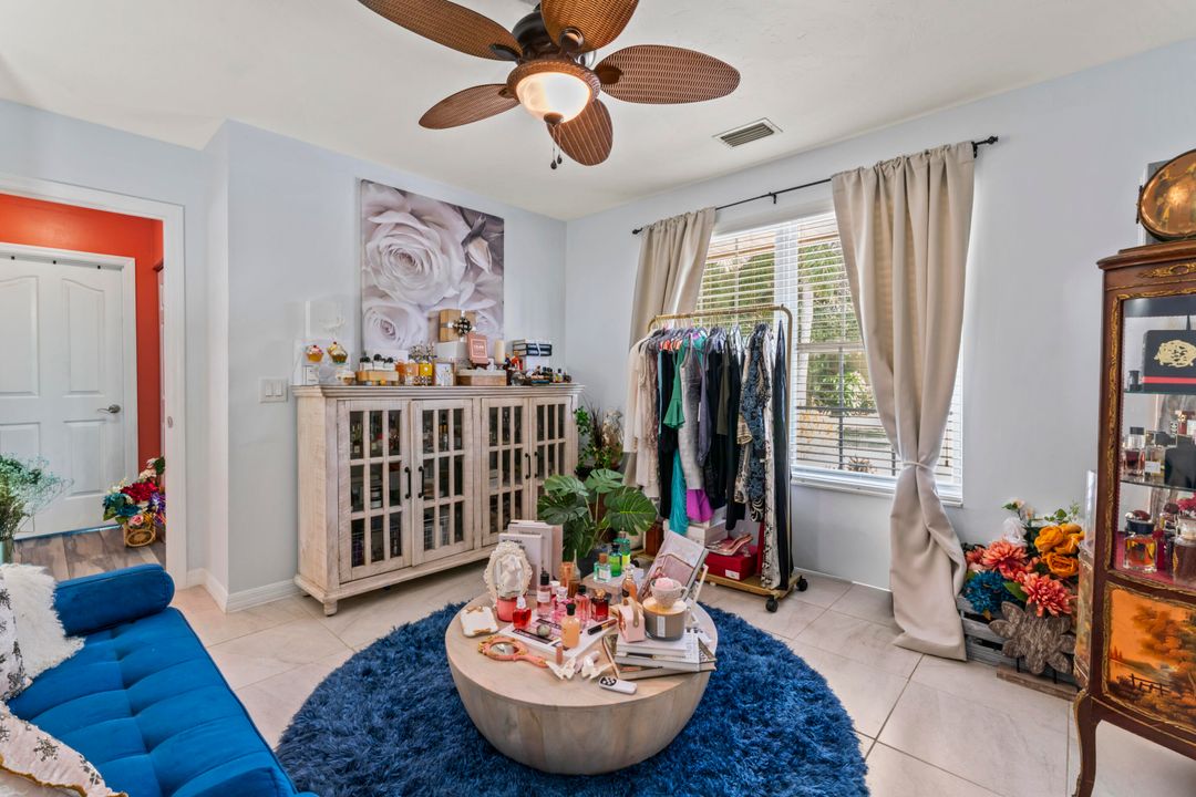 For Sale: $599,999 (3 beds, 2 baths, 2071 Square Feet)