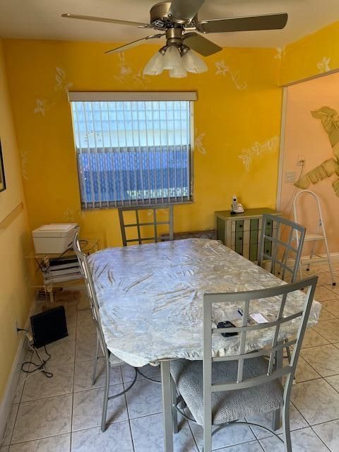 В аренду: $1,950 (2 спален, 2 ванн, 883 Квадратных фут)