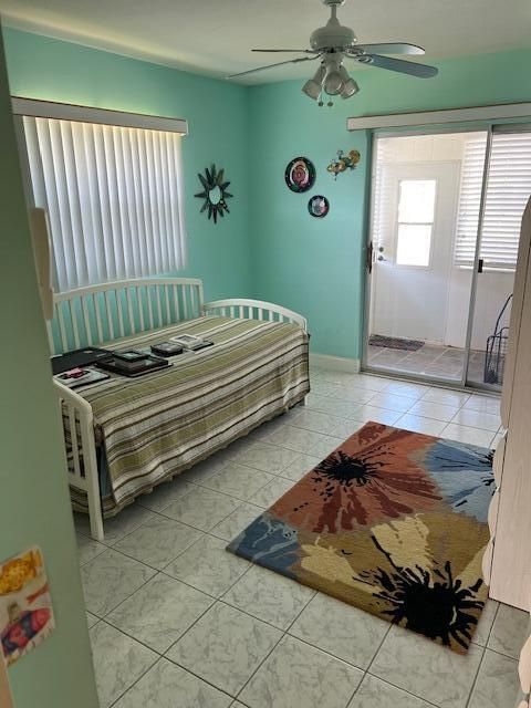 В аренду: $1,950 (2 спален, 2 ванн, 883 Квадратных фут)