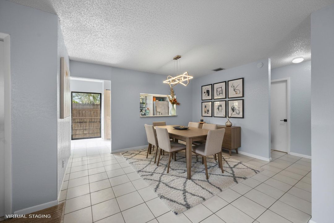 待售: $299,900 (2 贝兹, 2 浴室, 1218 平方英尺)