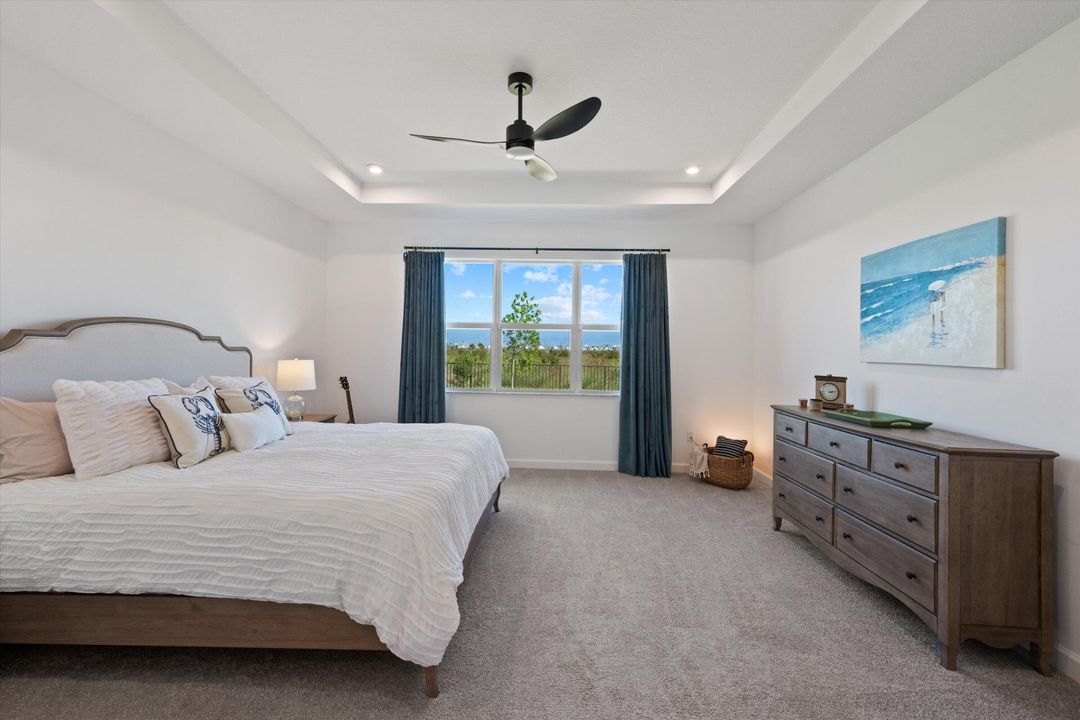 For Sale: $680,000 (4 beds, 3 baths, 3275 Square Feet)