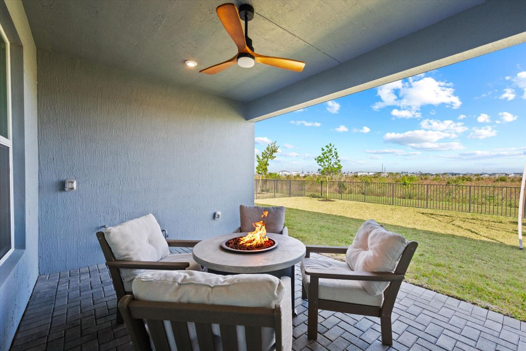 For Sale: $680,000 (4 beds, 3 baths, 3275 Square Feet)