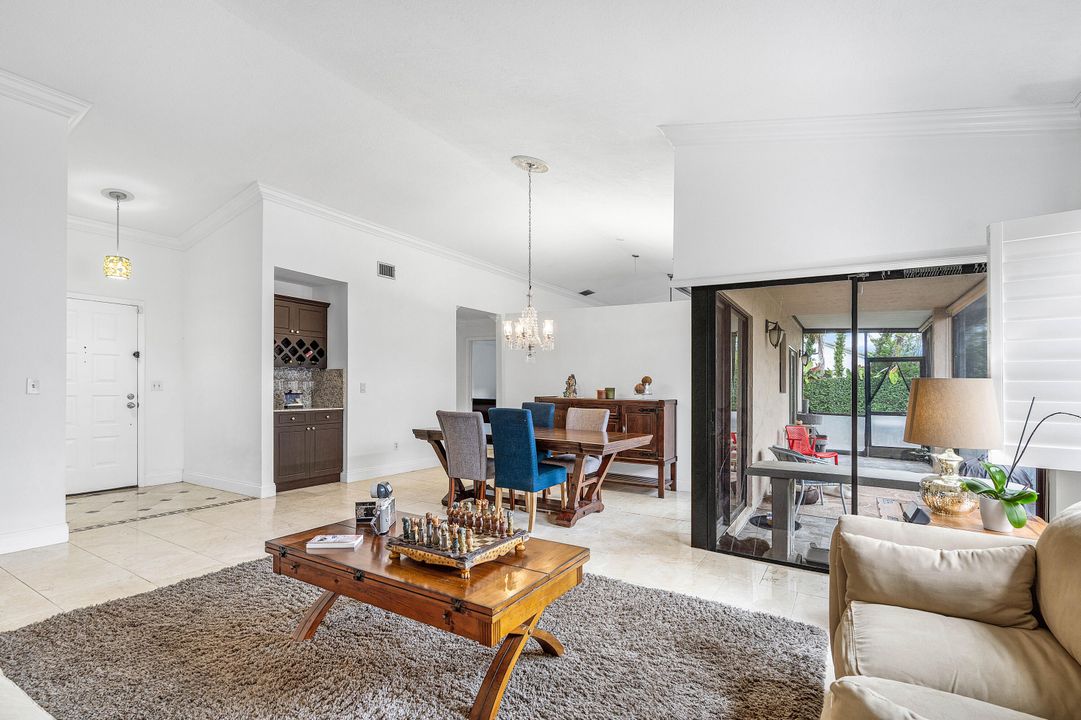 For Sale: $585,000 (3 beds, 2 baths, 1546 Square Feet)