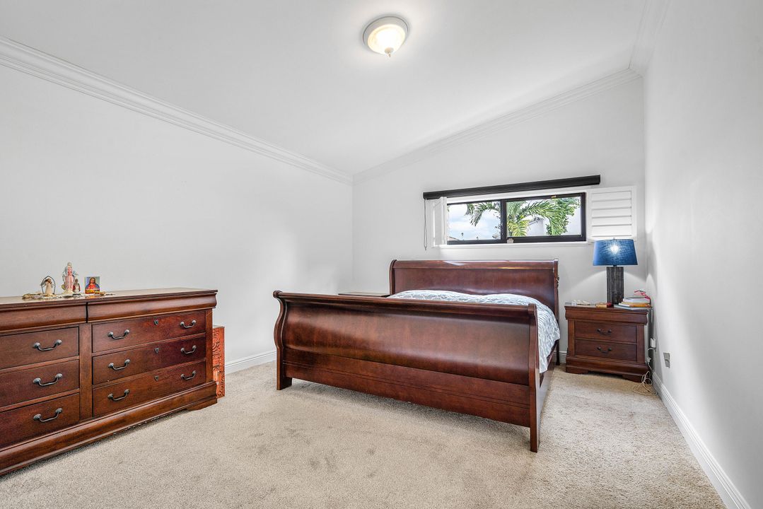 For Sale: $585,000 (3 beds, 2 baths, 1546 Square Feet)