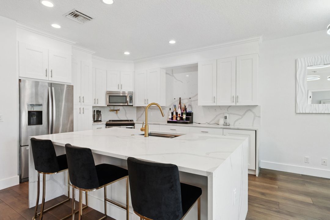 For Sale: $899,750 (3 beds, 2 baths, 1628 Square Feet)