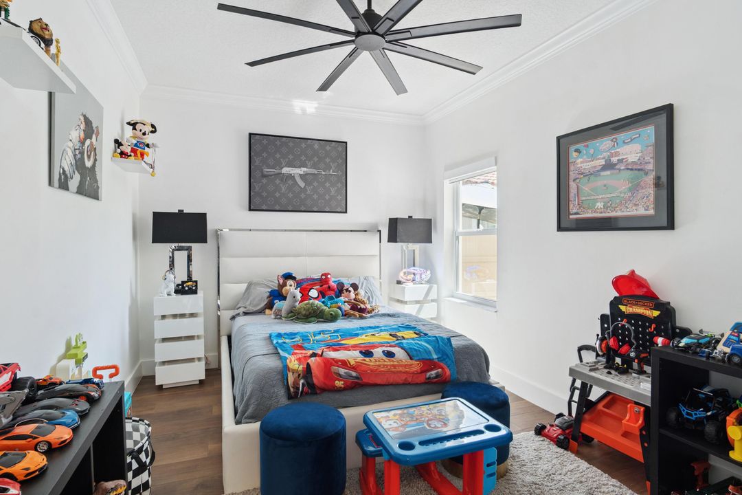 For Sale: $899,750 (3 beds, 2 baths, 1628 Square Feet)