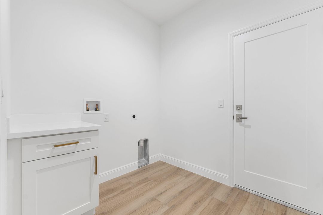 En Venta: $489,900 (4 camas, 2 baños, 1741 Pies cuadrados)