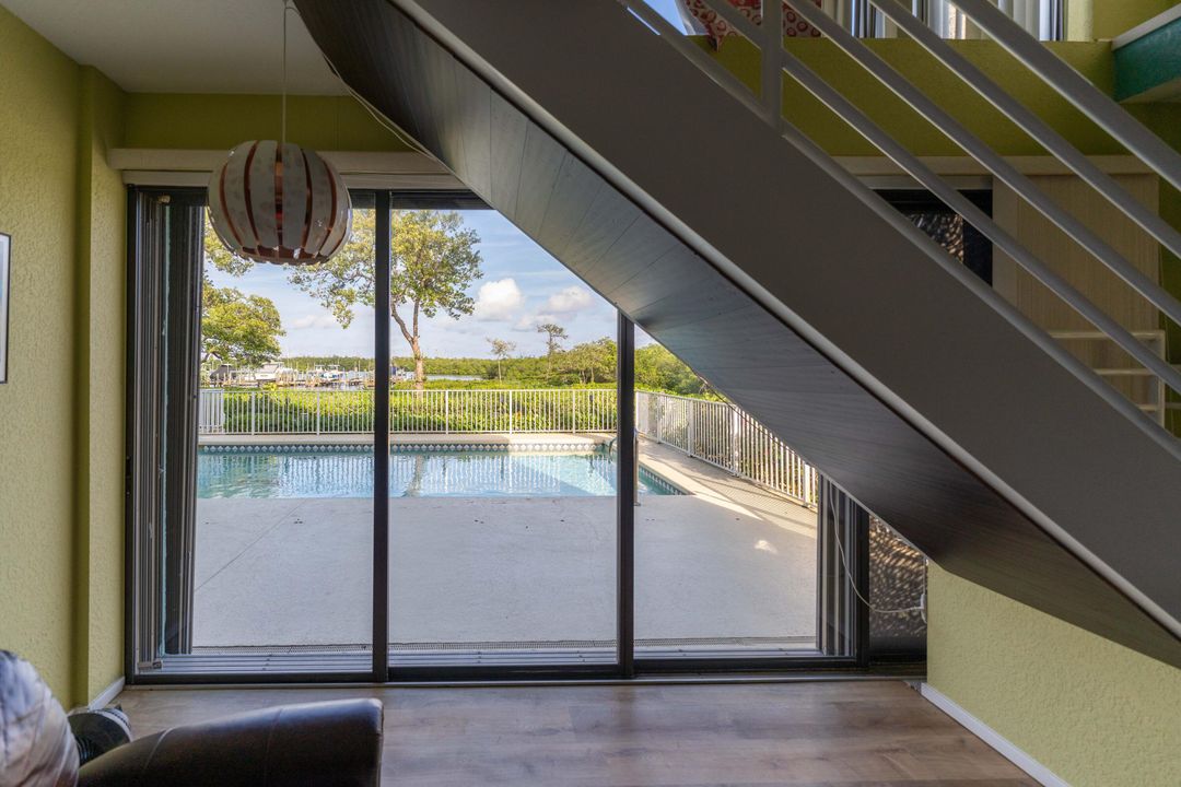 На продажу: $2,500,000 (5 спален, 4 ванн, 5099 Квадратных фут)