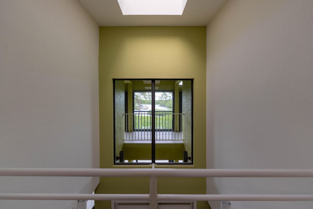 На продажу: $2,500,000 (5 спален, 4 ванн, 5099 Квадратных фут)