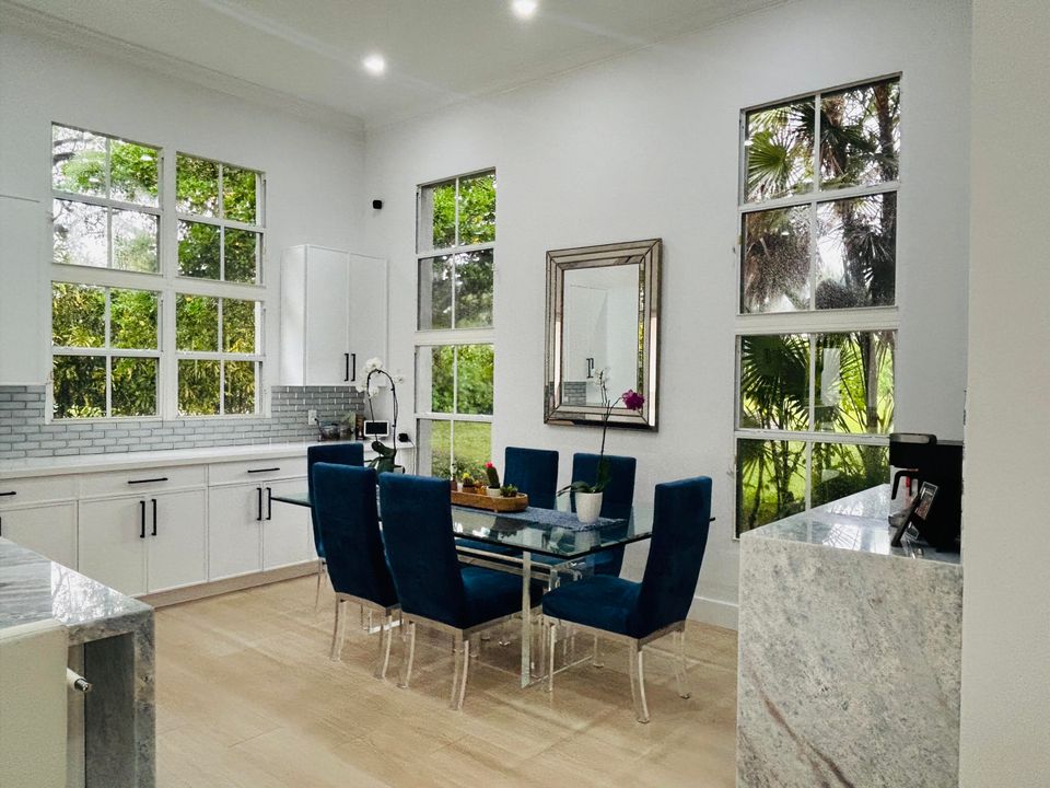 For Sale: $939,000 (3 beds, 2 baths, 1965 Square Feet)