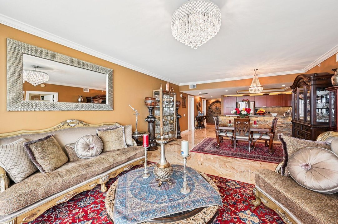 For Sale: $759,000 (3 beds, 3 baths, 1990 Square Feet)