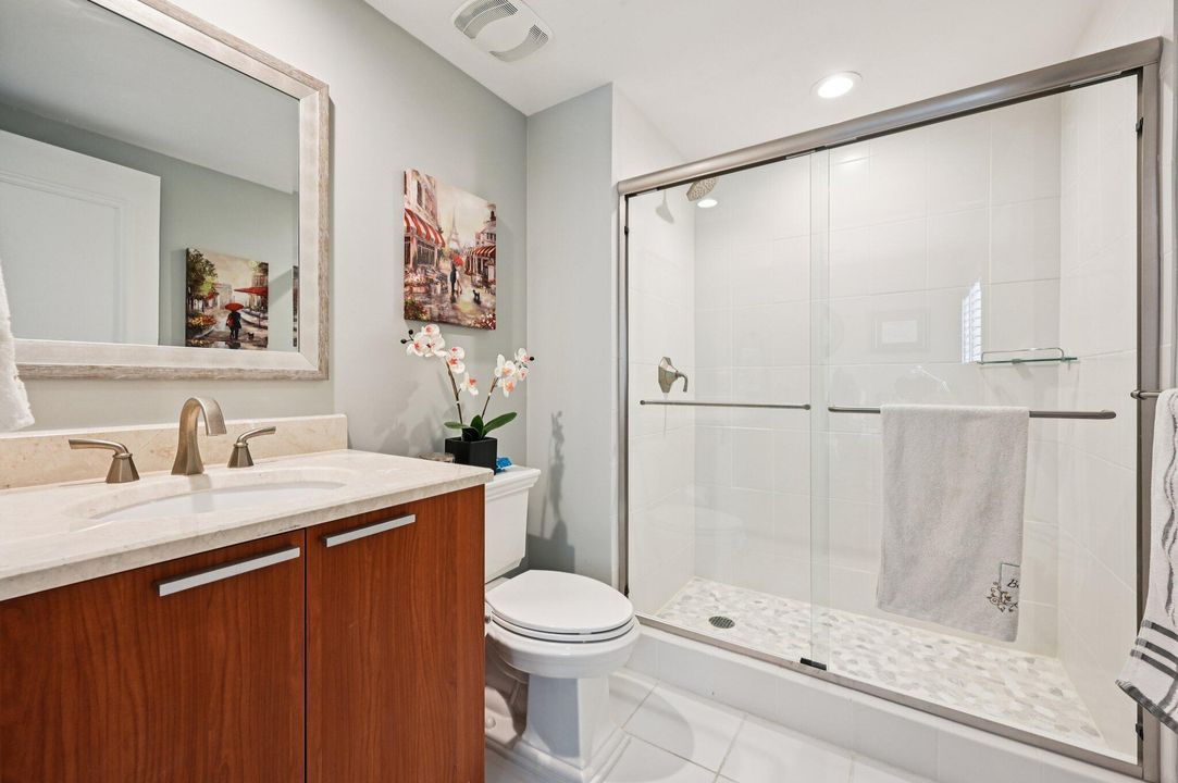 For Sale: $759,000 (3 beds, 3 baths, 1990 Square Feet)