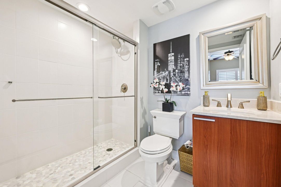 For Sale: $759,000 (3 beds, 3 baths, 1990 Square Feet)