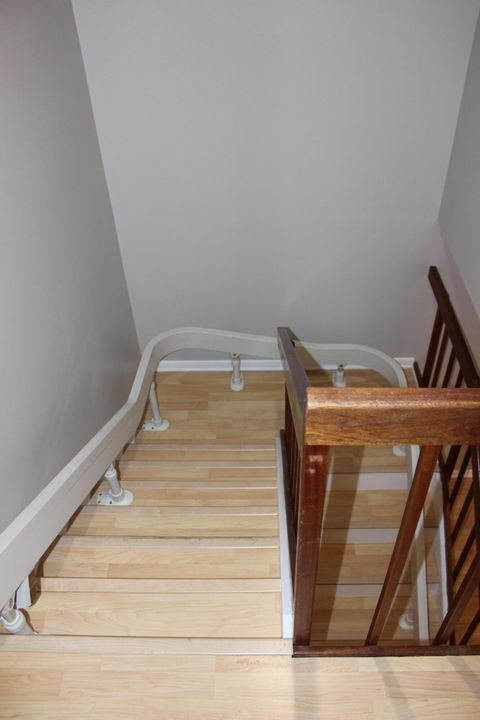 For Sale: $300,000 (2 beds, 2 baths, 1302 Square Feet)