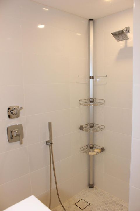 For Sale: $300,000 (2 beds, 2 baths, 1302 Square Feet)