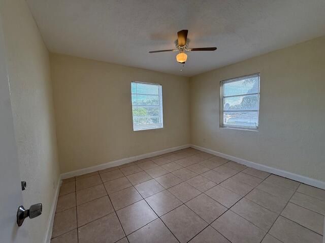 For Rent: $1,650 (2 beds, 1 baths, 3504 Square Feet)