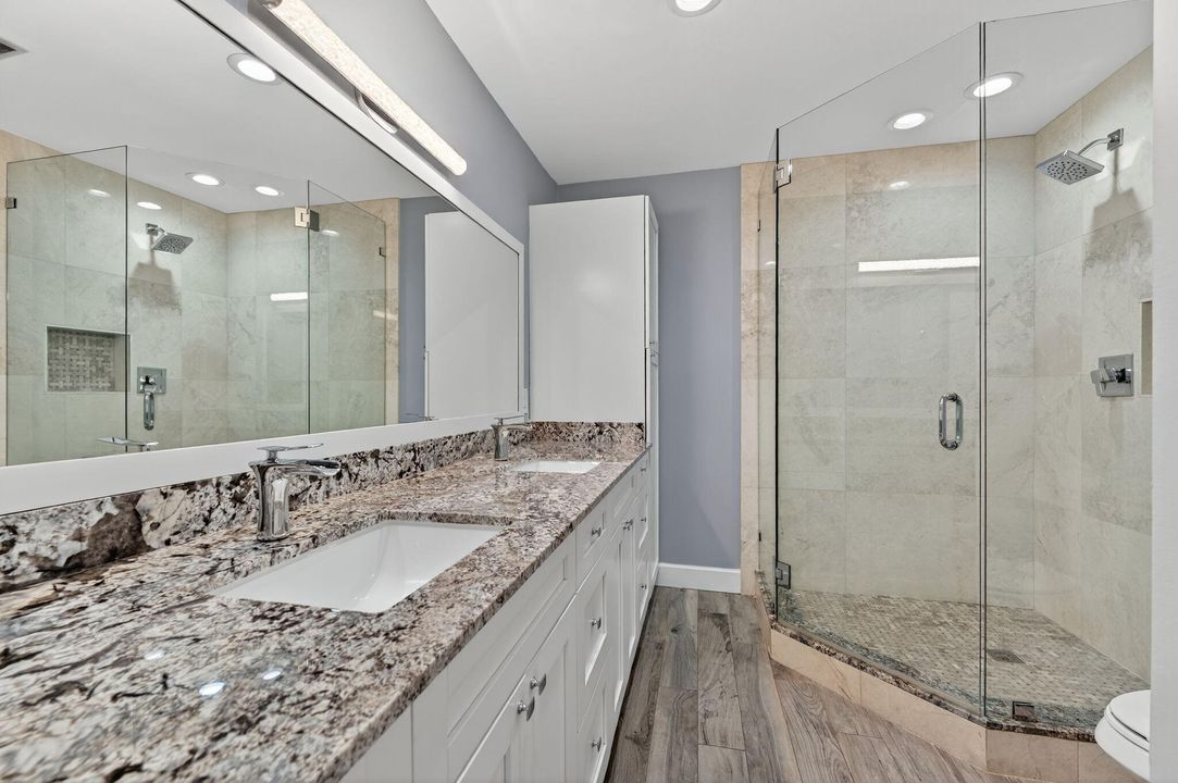 For Sale: $410,000 (2 beds, 2 baths, 1440 Square Feet)