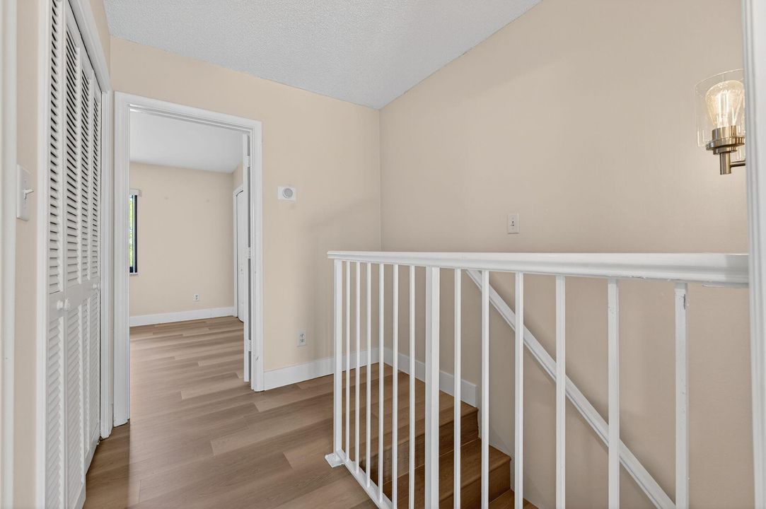 For Sale: $410,000 (2 beds, 2 baths, 1440 Square Feet)