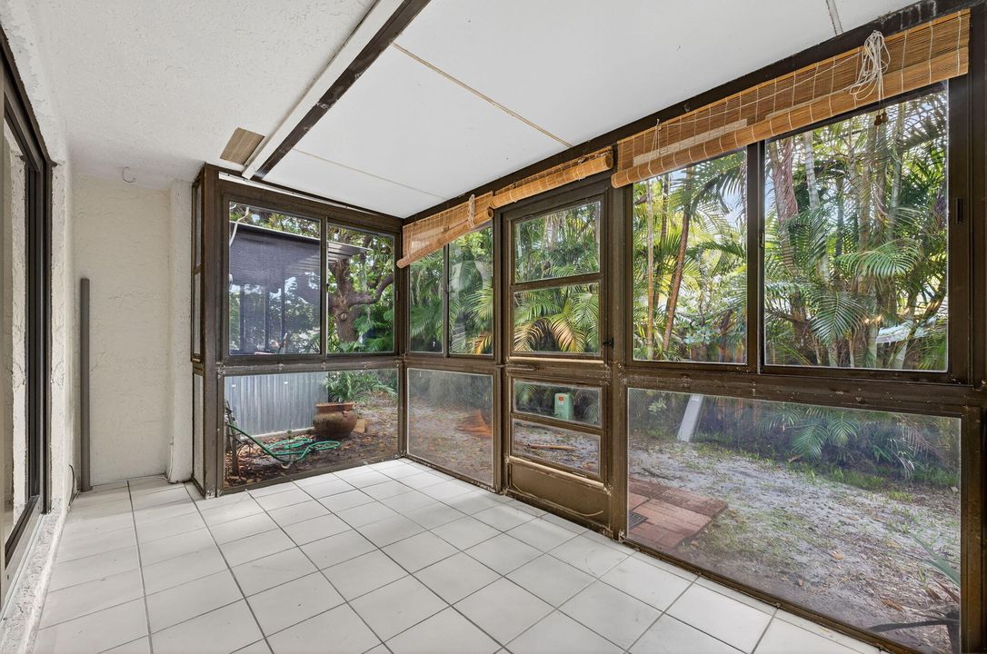 For Sale: $410,000 (2 beds, 2 baths, 1440 Square Feet)