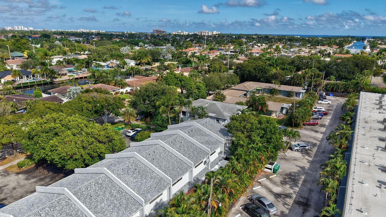 For Sale: $410,000 (2 beds, 2 baths, 1440 Square Feet)