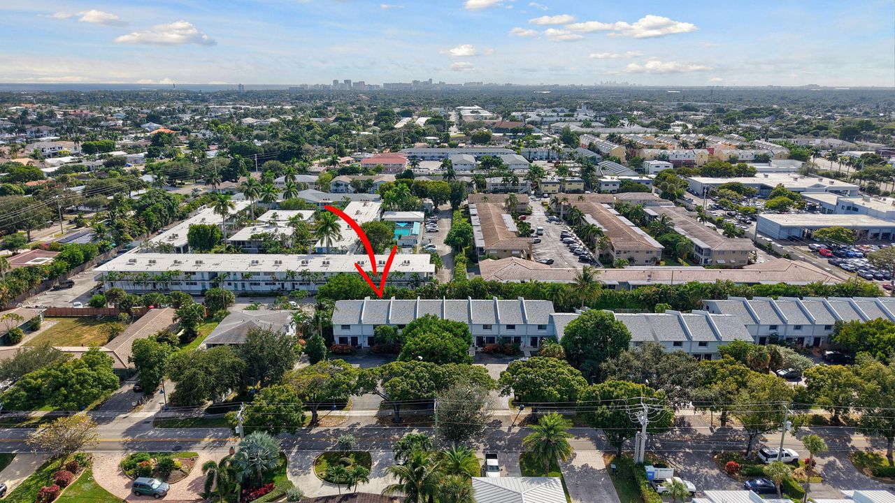 For Sale: $410,000 (2 beds, 2 baths, 1440 Square Feet)