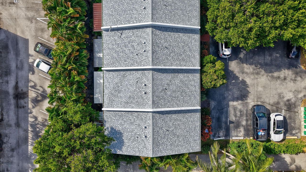 For Sale: $410,000 (2 beds, 2 baths, 1440 Square Feet)