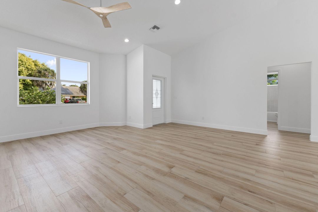 En Venta: $489,900 (4 camas, 2 baños, 1741 Pies cuadrados)