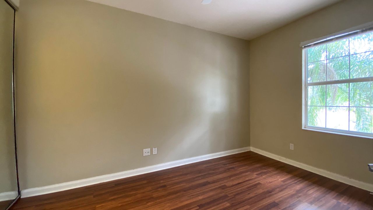 For Rent: $3,095 (3 beds, 2 baths, 1670 Square Feet)