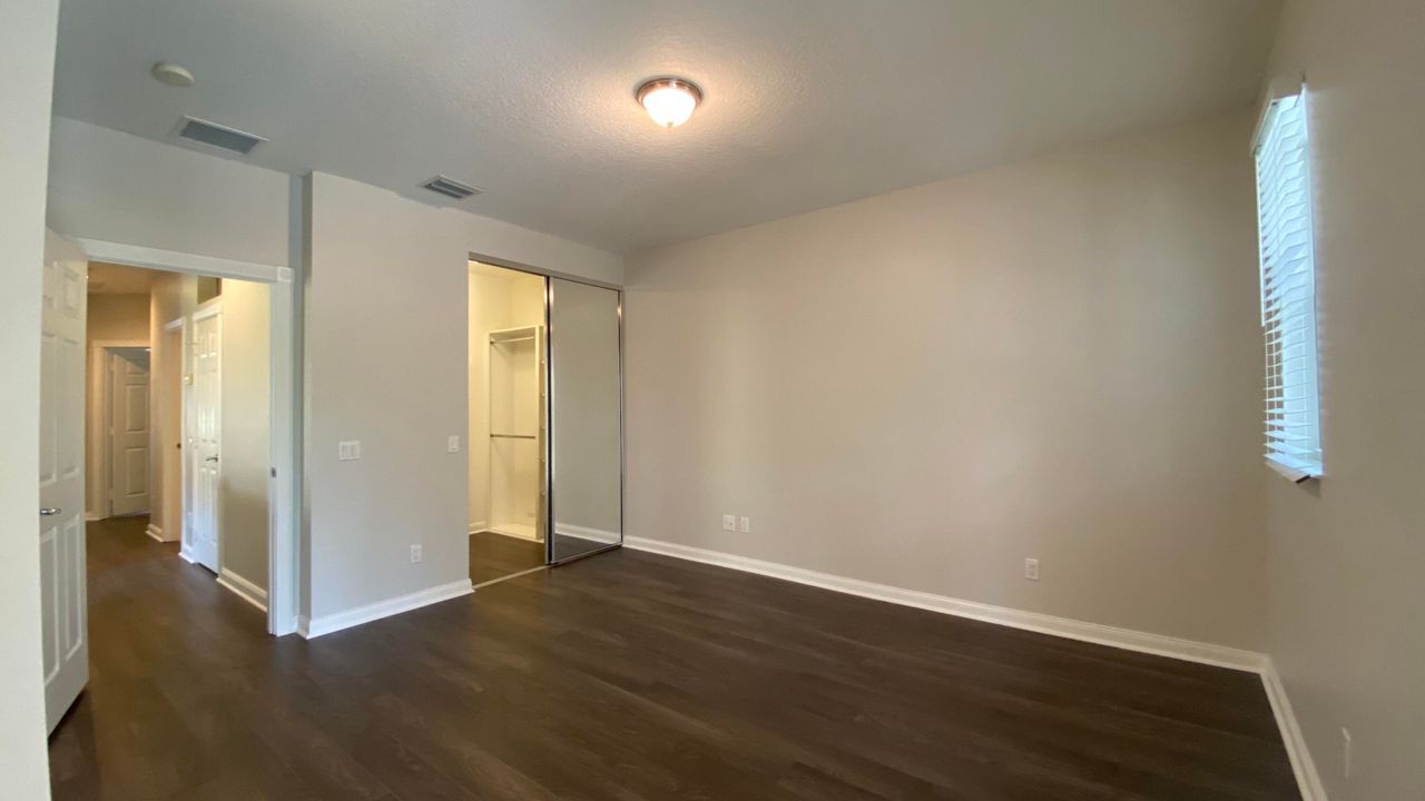 For Rent: $3,095 (3 beds, 2 baths, 1670 Square Feet)