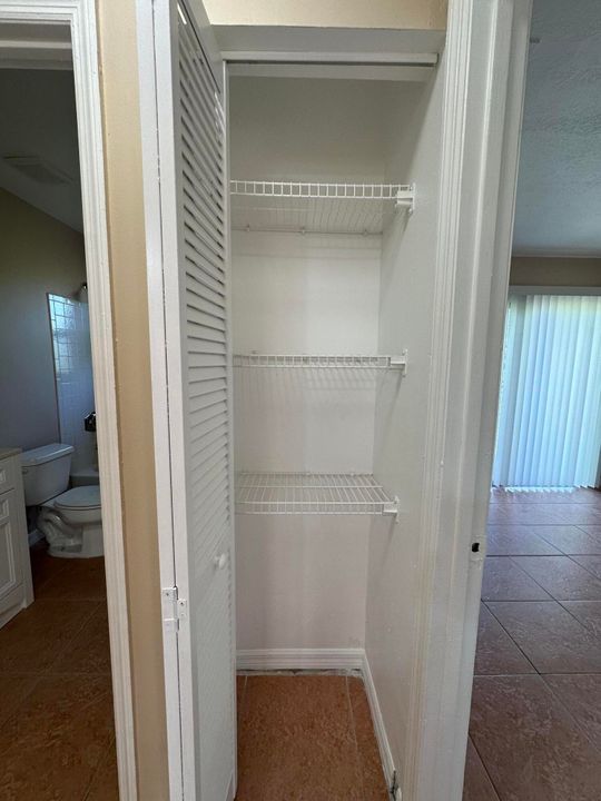 В аренду: $1,450 (1 спален, 1 ванн, 750 Квадратных фут)