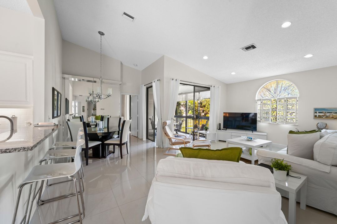 待售: $249,500 (2 贝兹, 2 浴室, 1139 平方英尺)