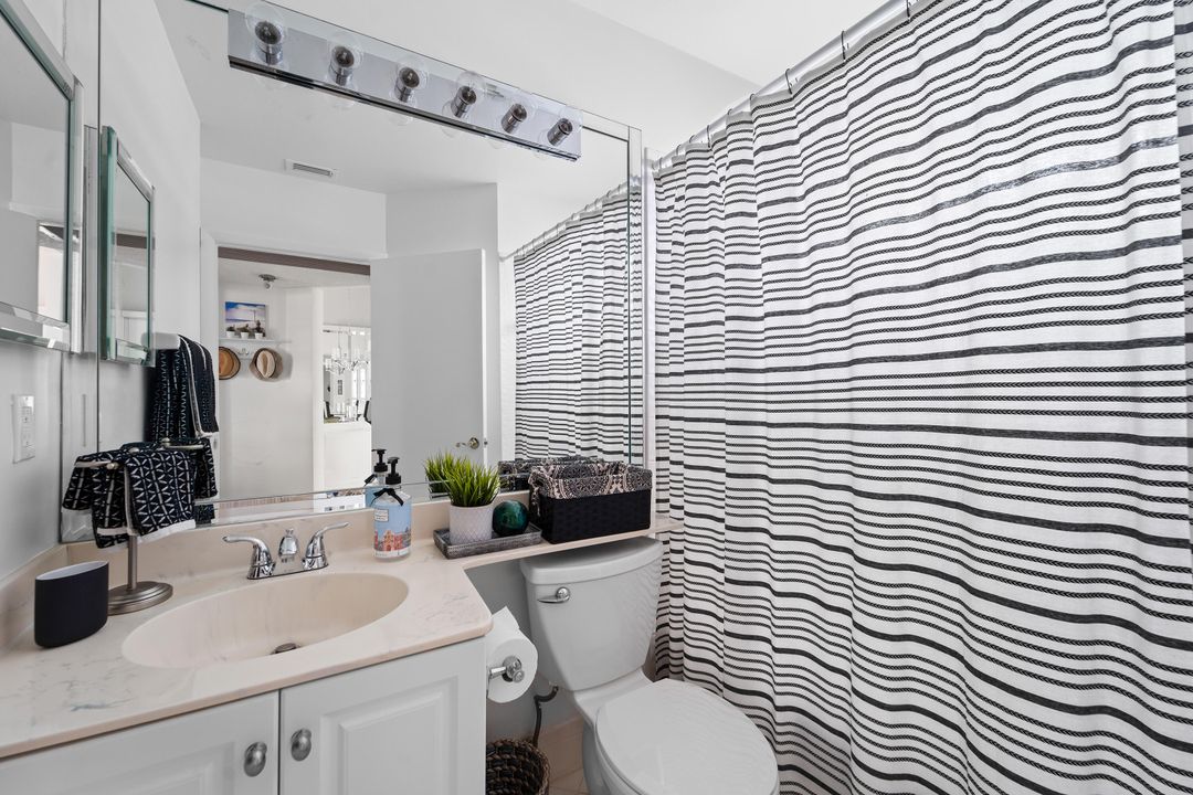 待售: $249,500 (2 贝兹, 2 浴室, 1139 平方英尺)