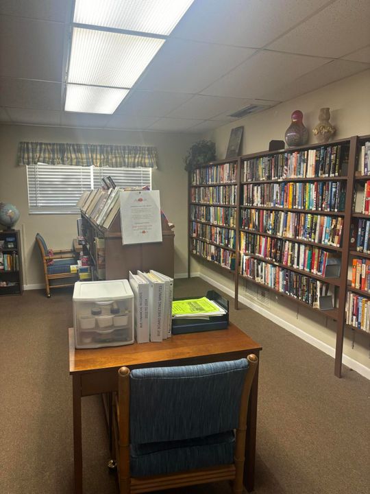 For Sale: $147,000 (1 beds, 1 baths, 772 Square Feet)