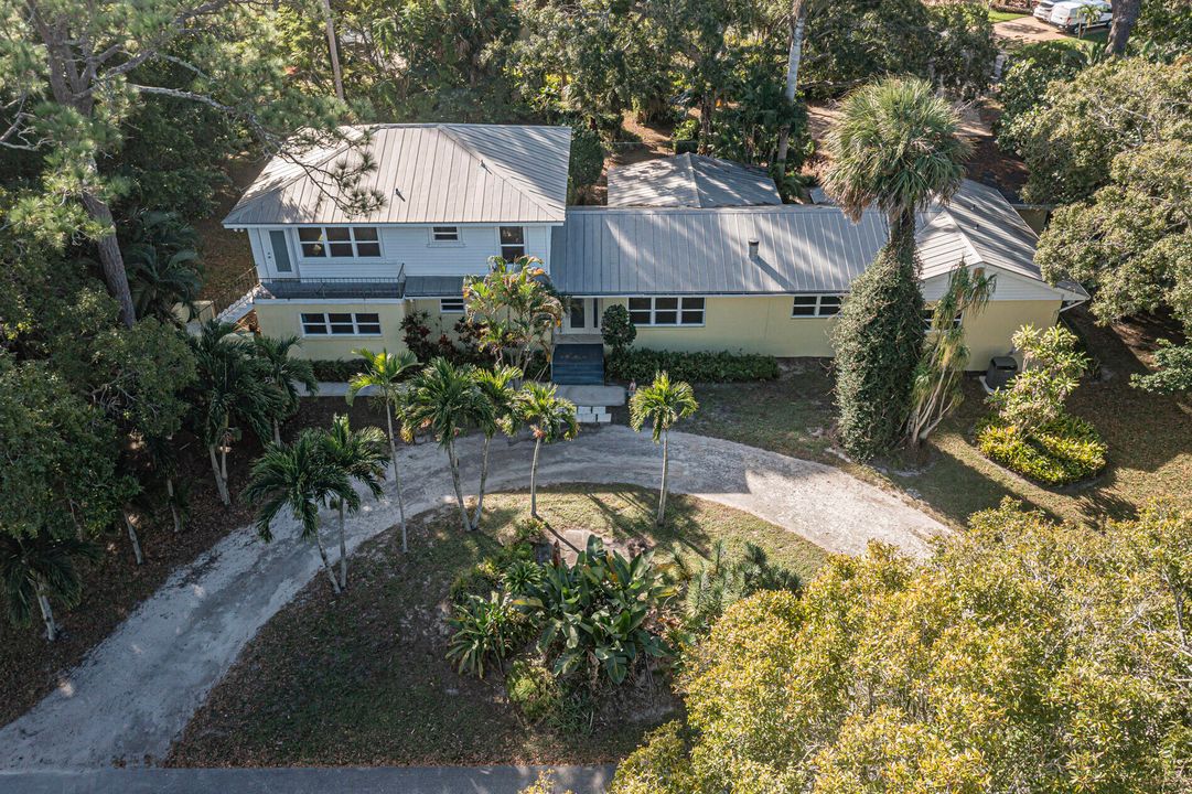 Activo con contrato: $790,000 (4 camas, 2 baños, 3066 Pies cuadrados)