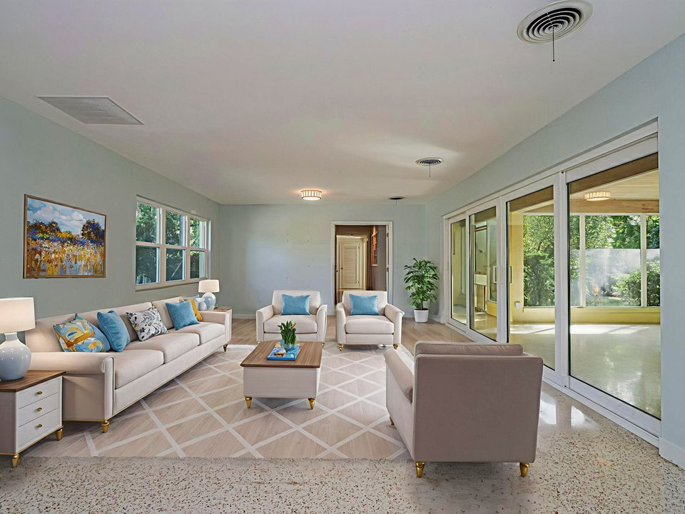 Activo con contrato: $790,000 (4 camas, 2 baños, 3066 Pies cuadrados)