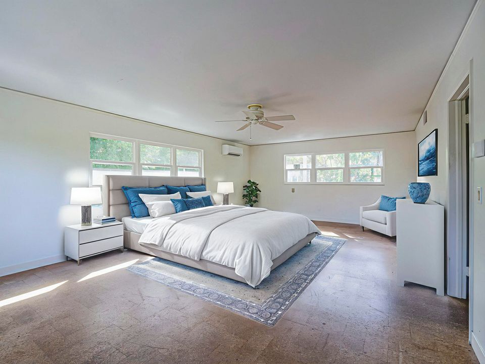 Activo con contrato: $790,000 (4 camas, 2 baños, 3066 Pies cuadrados)