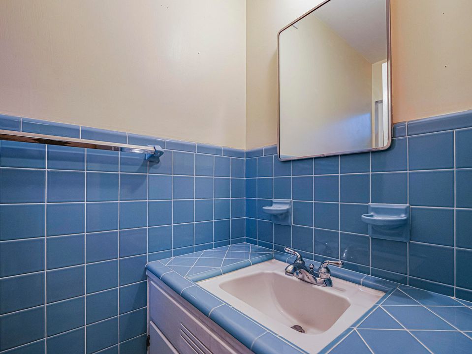 Activo con contrato: $790,000 (4 camas, 2 baños, 3066 Pies cuadrados)