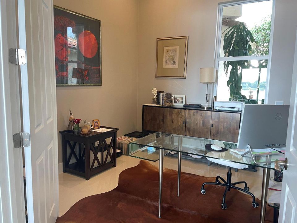 For Rent: $16,000 (4 beds, 3 baths, 3117 Square Feet)