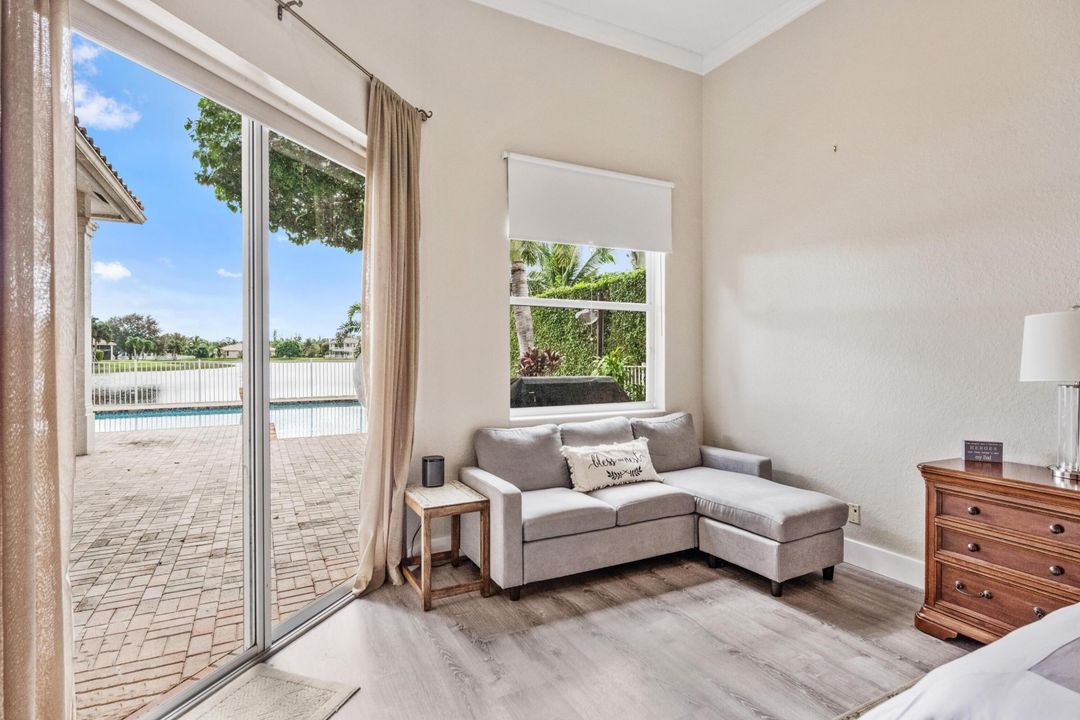 For Rent: $16,000 (4 beds, 3 baths, 3117 Square Feet)