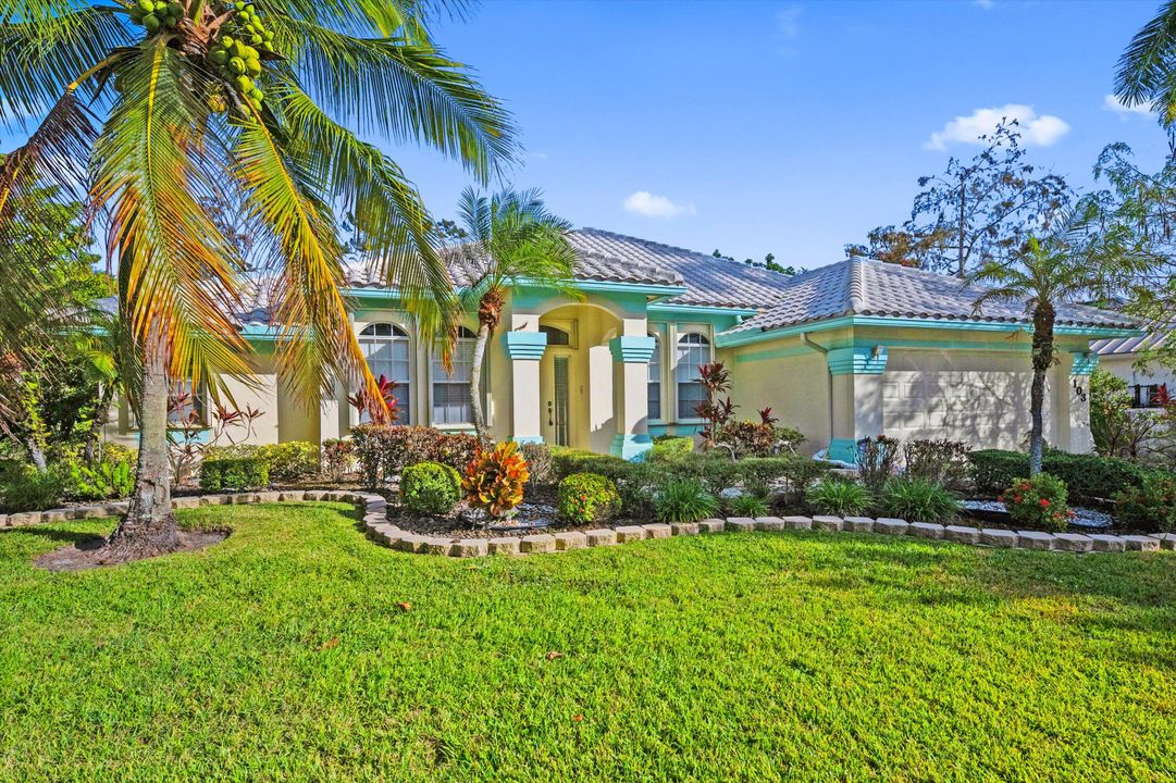 For Sale: $594,300 (4 beds, 2 baths, 2009 Square Feet)