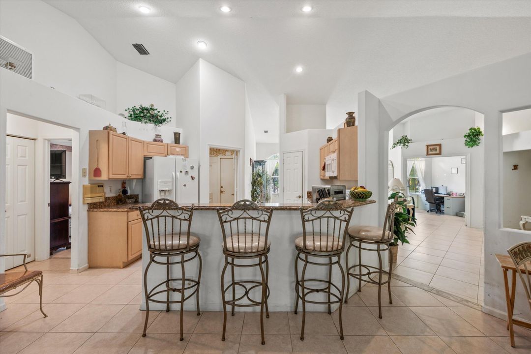 For Sale: $594,300 (4 beds, 2 baths, 2009 Square Feet)