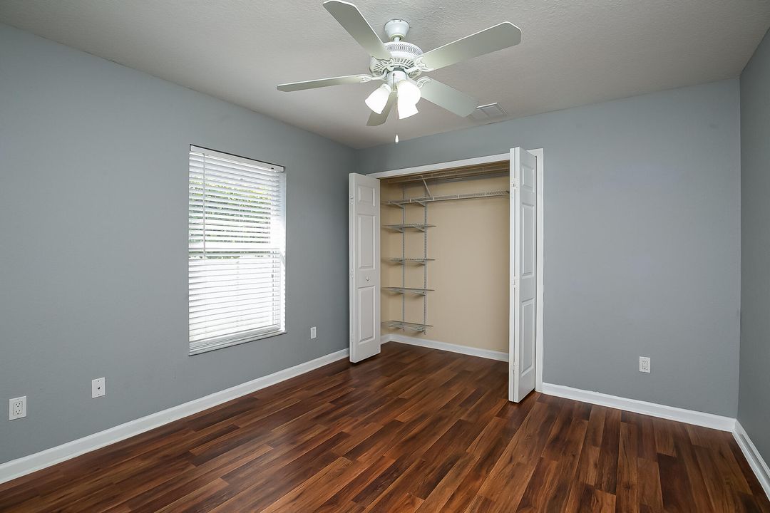 For Sale: $499,900 (4 beds, 3 baths, 2369 Square Feet)