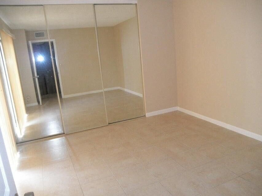 For Rent: $2,200 (3 beds, 2 baths, 1540 Square Feet)