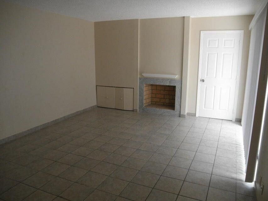 For Rent: $2,200 (3 beds, 2 baths, 1540 Square Feet)