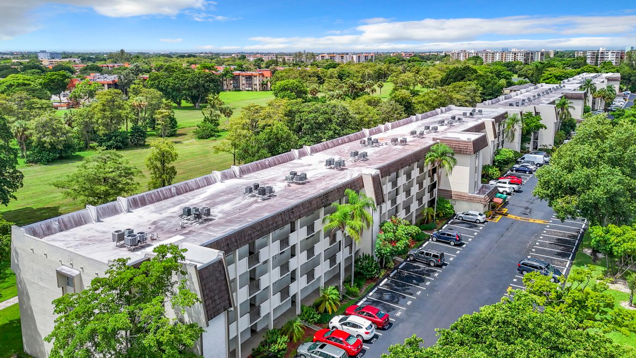 На продажу: $80,000 (1 спален, 1 ванн, 981 Квадратных фут)