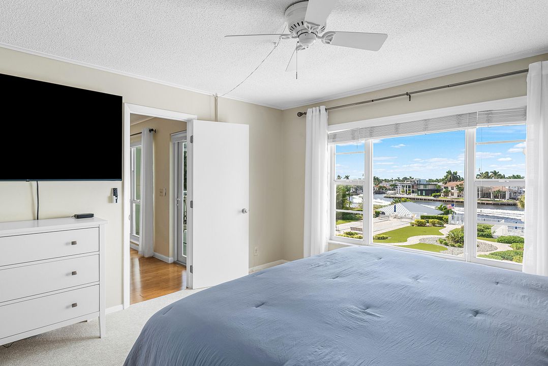 待售: $579,000 (2 贝兹, 2 浴室, 1102 平方英尺)