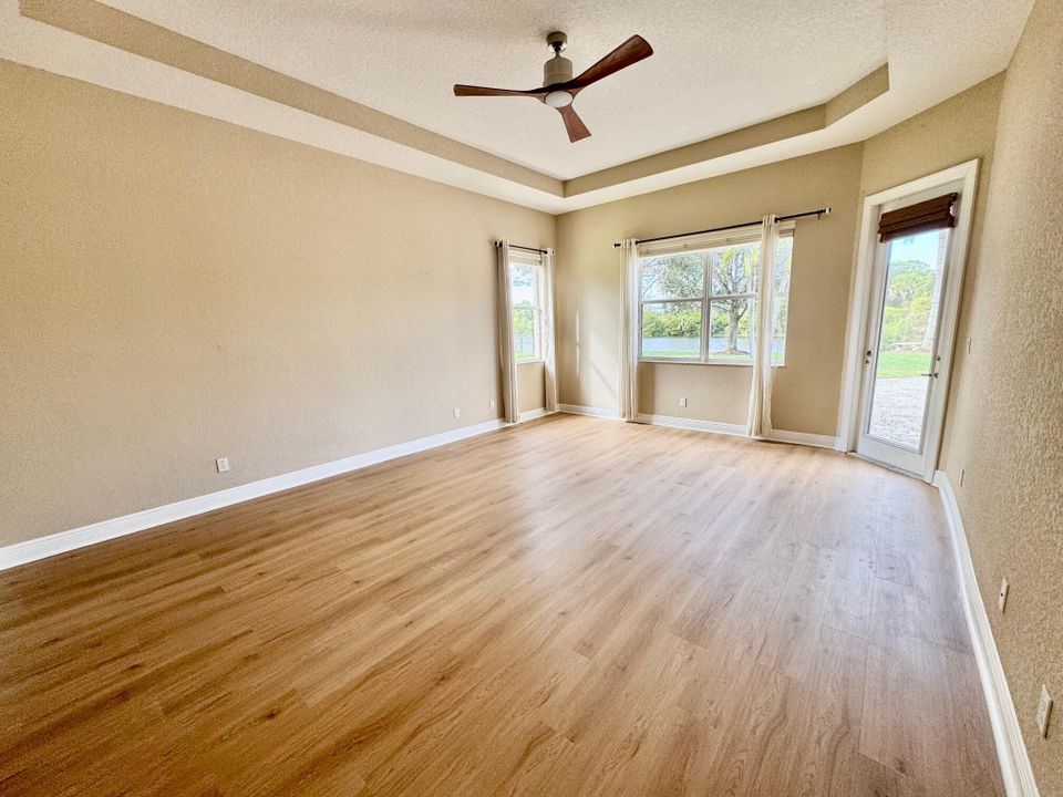 На продажу: $929,900 (4 спален, 3 ванн, 3063 Квадратных фут)