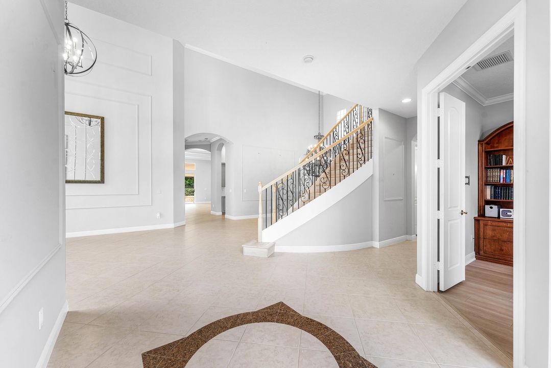 En Venta: $1,375,000 (4 camas, 4 baños, 4251 Pies cuadrados)