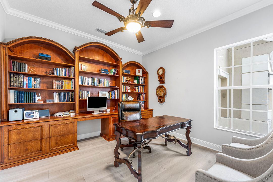 En Venta: $1,375,000 (4 camas, 4 baños, 4251 Pies cuadrados)